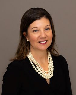Headshot of Cora Walker, Chief Human Resources Officer